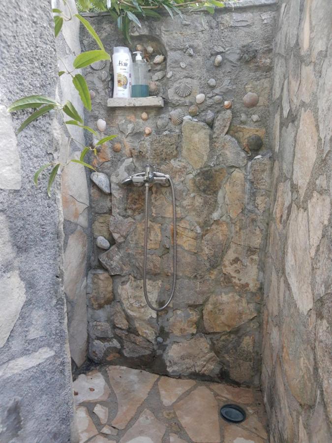 Sea-Side Old Stone Villa With A Private Garden Budva Eksteriør billede