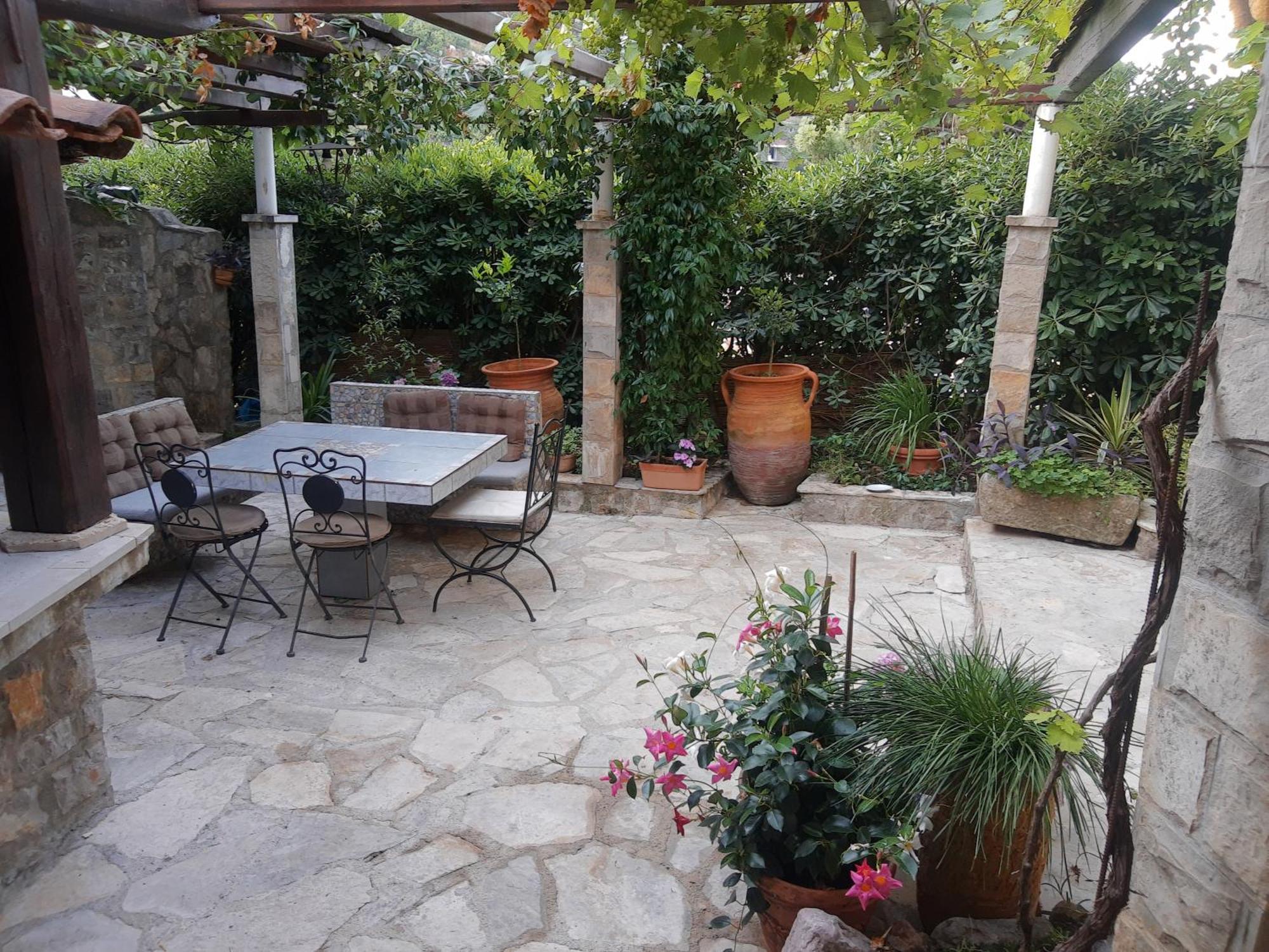 Sea-Side Old Stone Villa With A Private Garden Budva Eksteriør billede