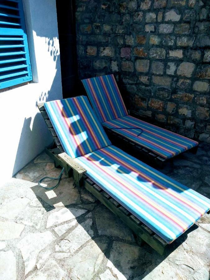 Sea-Side Old Stone Villa With A Private Garden Budva Eksteriør billede